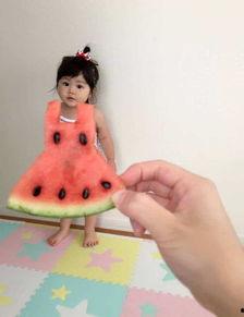 吃西瓜视频儿童吃瓜,儿童欢乐吃瓜瞬间