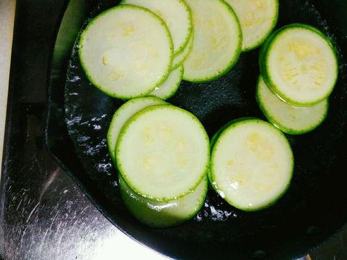 白瓜能不能蒸着吃呀视频,探索健康美味的新吃法