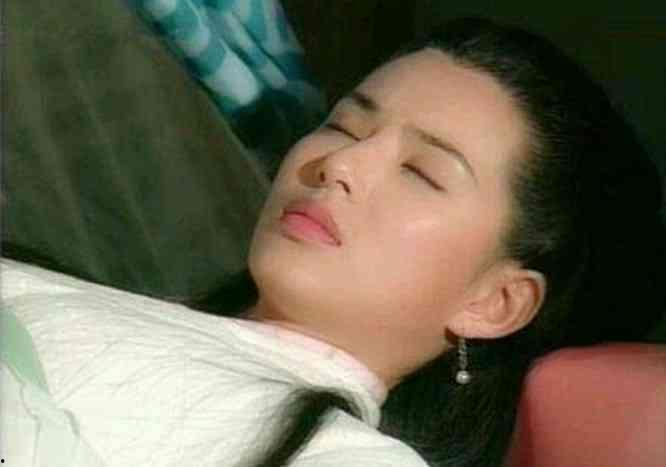 吃瓜女星睡美人视频,吃瓜女星与神秘睡美人视频背后的真相